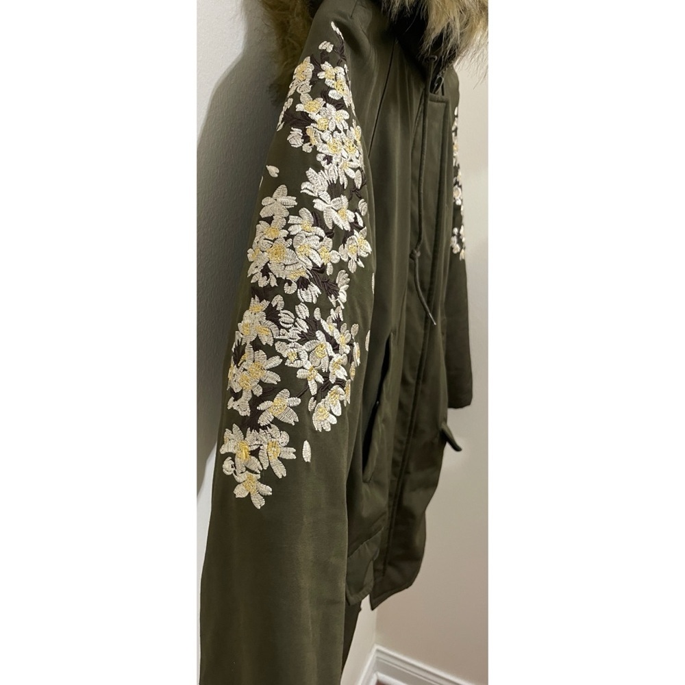DRIFTWOOD Olive Bellina Floral Embroidered Coat, Size Medium - Picture 3 of 16
